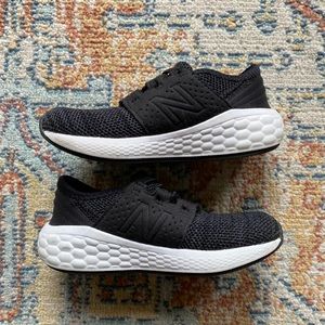 New Balance Tennis Shoes Size 9